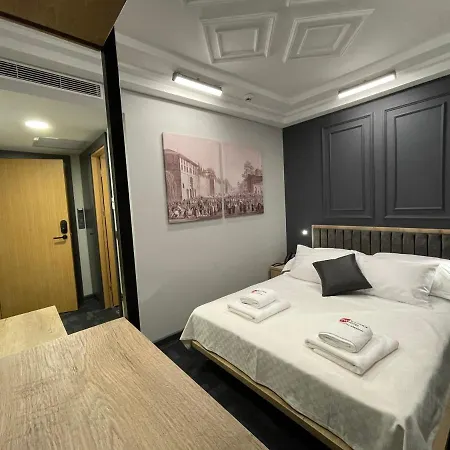 Rw Boutique 3*