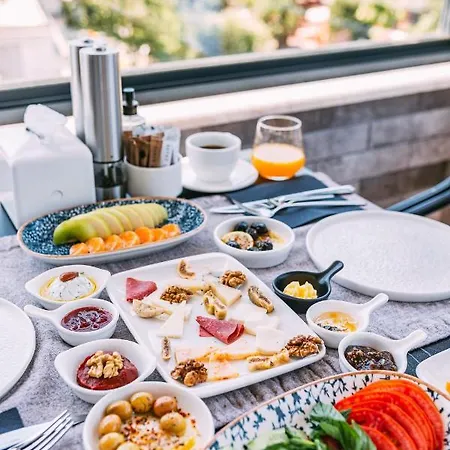 Rw Boutique Istanbul