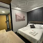 Rw Boutique 3*