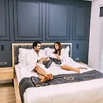 Rw Boutique Istanbul