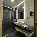 Hotel Rw Boutique 3*
