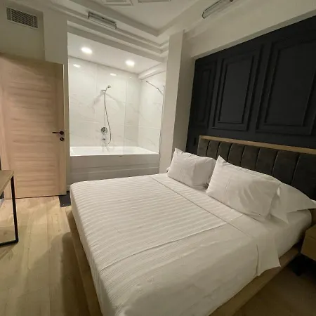Rw Boutique 3*