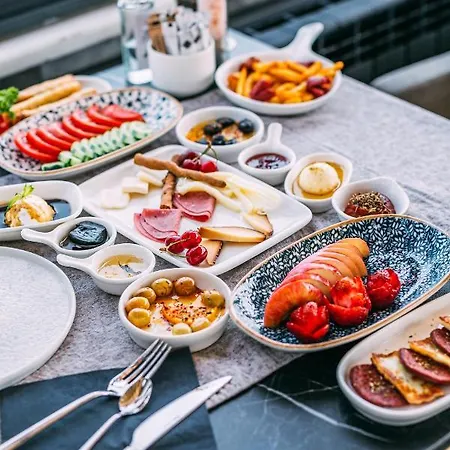 Rw Boutique Hotel 3*